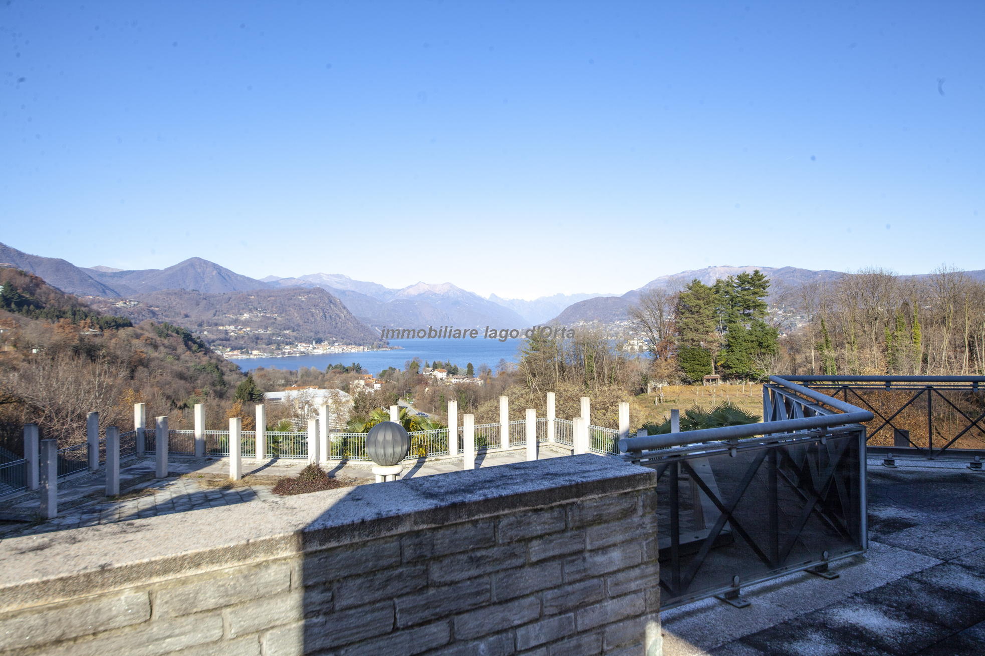 0 - PELLA - lago d'Orta, Incredibile villa contemporanea sulle sponde del Lago d'Orta Pella